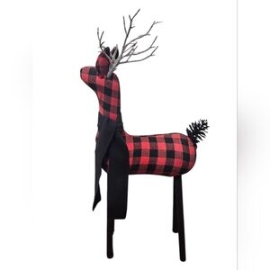 19" NORTHWOOD LODGE ~ LIGHTWEIGHT CHRISTMAS REINDEER ~ BLACK RED PLAID